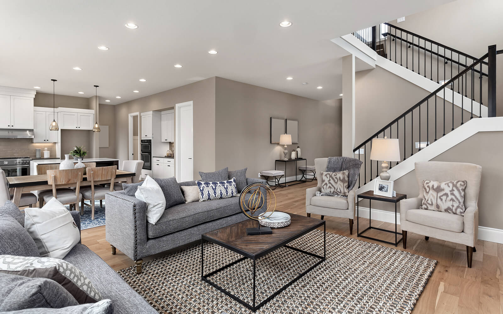 Fine Lines Decorating Work